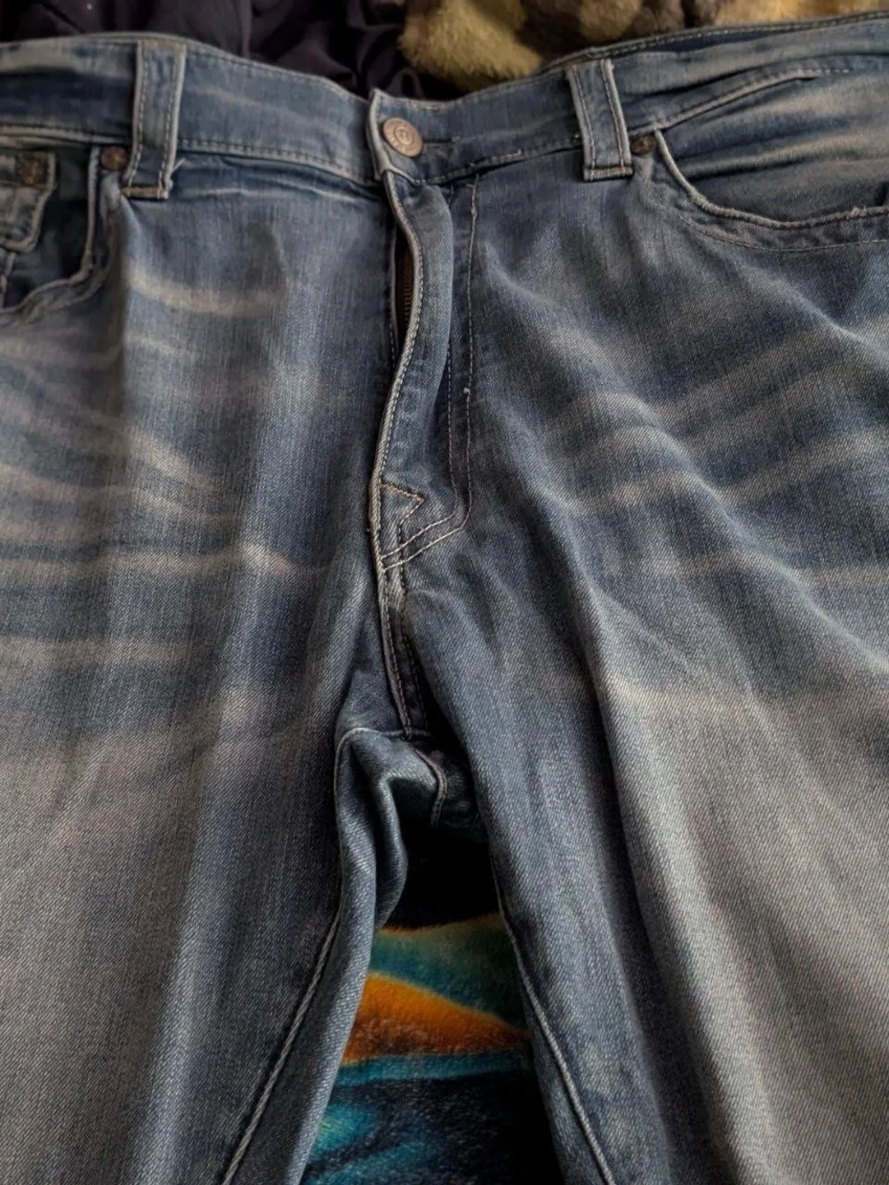 True Religion Men's Light Wash Relaxed 'Geno' Jeans